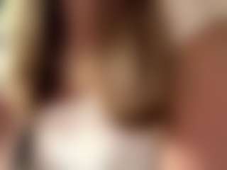 Live-Cam-Show mit AntionetteDejong - Pov auf Camsoda