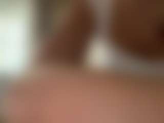 Live cam show with AntionetteDejong - Naturaleza on testsause.com