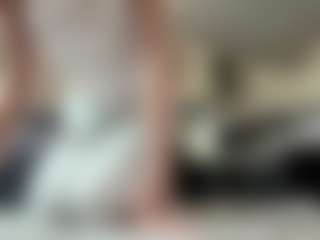 Live cam show with AntionetteDejong - College on https://playwithruby.com