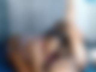 Live cam show with Ebonydripps - White on sexylive.show | kenya