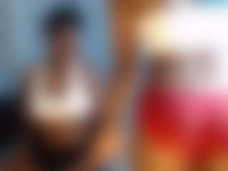 Live cam show with Ebonydripps - Gray Eyes on AdultVida.com