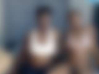 Live cam show with Ebonydripps - Nipple Piercings on AdultVida.com