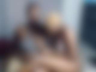Live cam show with Ebonydripps - Tease on TottyGirls