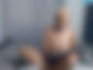 Live cam show with Ebonydripps - Strip on Mixed Magazine Live