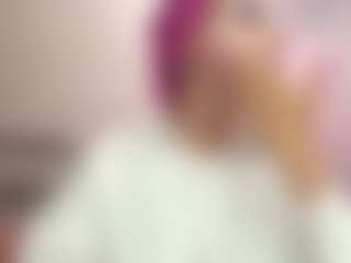 Kira's Live Sex Cam Show