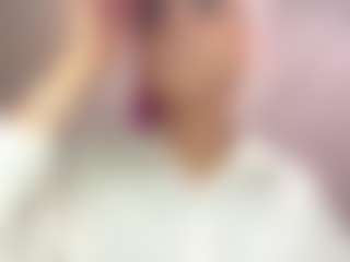 Kira's Live Sex Cam Show