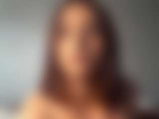 Kira's Live Sex Cam Show