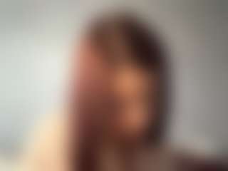 Kira's Live Sex Cam Show