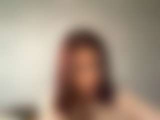 Kira's Live Sex Cam Show
