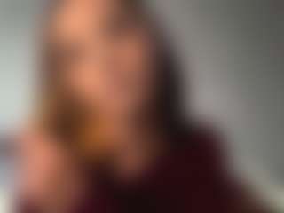 Kira's Live Sex Cam Show