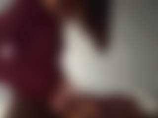 Kira's Live Sex Cam Show