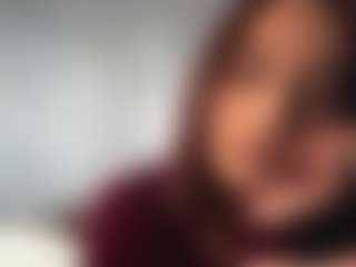 Kira's Live Sex Cam Show