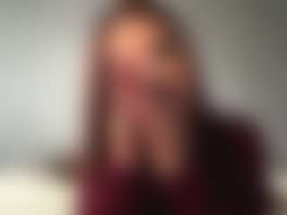 Kira's Live Sex Cam Show