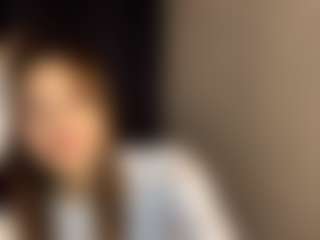 Live cam show with GearldineKoppelmann - Brown Hair on Soda Cam