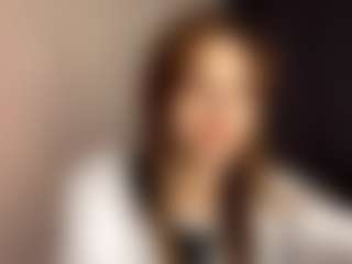 Live cam show with GearldineKoppelmann - Public Brown Hair on Camming Site