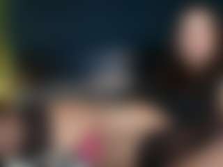 Giuliiaa's Live Sex Cam Show