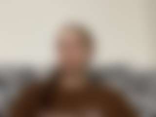KindraDin's Live Sex Cam Show