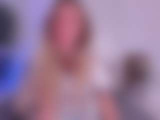 LisaBunnny's Live Sex Cam Show