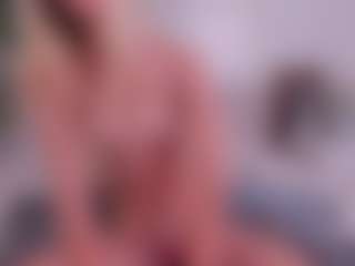 Live cam show with LisaBunnny - Blonde Hair on Camsoda