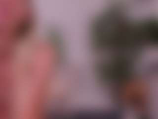 Live cam show with LisaBunnny - Blonde Hair Petite on Camsoda