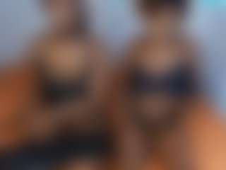 Live cam show with Lovedrizzles - Tease Black on Camming Site