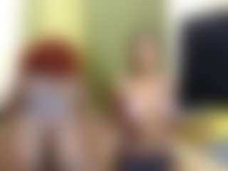Live-camshow met Rox and Anne - Ahegao op Camsoda