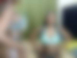 Live cam show with Rox and Anne - Average on Camsoda