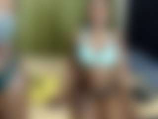 Live cam show with Rox and Anne - Tease on mypornchat.com