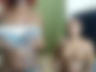 Live cam show with Rox and Anne - Average on Camsoda