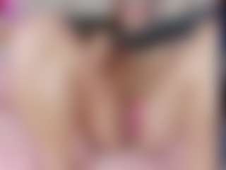 Live cam show with marali-soto - Shaved Pussy on Camsoda