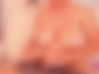Live cam show with Mylovegenesis - Big Nipples on Stripli.com