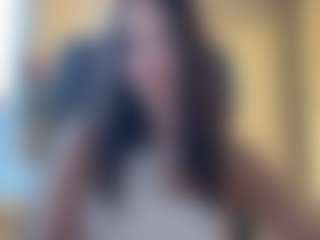 Live cam show with Carolina - New Shaved Pussy on nudelive.tv