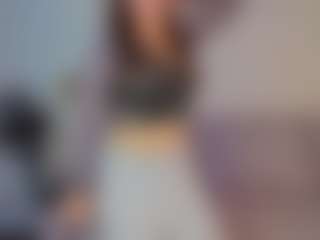 Live cam show with Olivia - Blonde Hair on livesuperchat.net