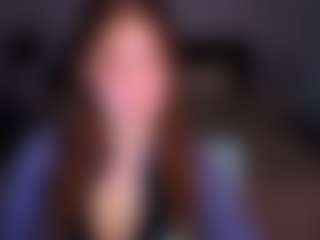 Live cam show with Olivia - Spanks on livesuperchat.net