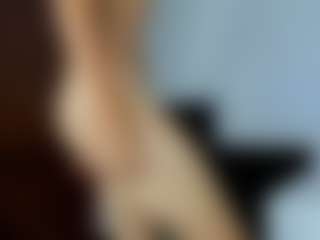 Live cam show with queen-chakti - Middle Aged on CamSextacy