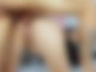 Live cam show with queen-chakti - HD on Streamer API