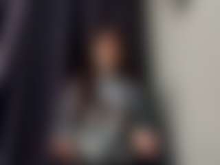 Live cam show with RochellBeckel - Skinny on xxxlivecams.org