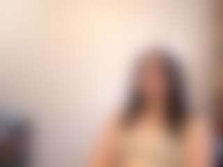 Live cam show with RosanneLaib - Public Ebony on Dolls Live