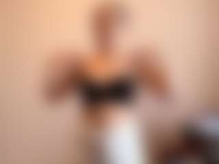 RosanneLaib's Live Sex Cam Show