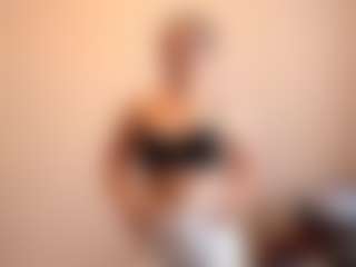 RosanneLaib's Live Sex Cam Show