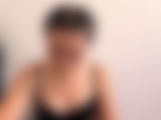 Live cam show with RosanneLaib - Ebony HD on AdultVida.com