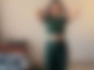 RosanneLaib's Live Sex Cam Show