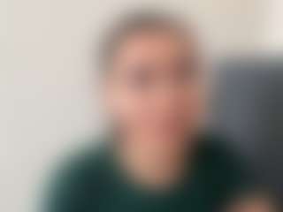 Show live cam dengan RosanneLaib - Striptease Granny di Camsoda