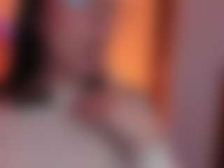 Petite Black Haired Girl's Live Sex Cam Show