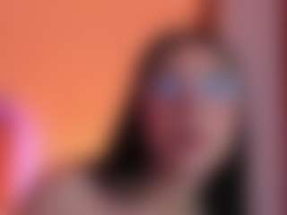 Petite Black Haired Girl's Live Sex Cam Show