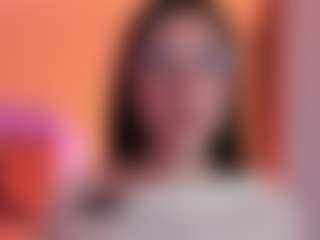 Petite Black Haired Girl's Live Sex Cam Show