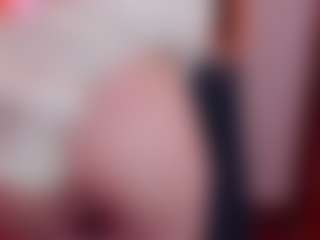 Petite Black Haired Girl's Live Sex Cam Show