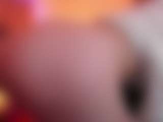 Petite Black Haired Girl's Live Sex Cam Show