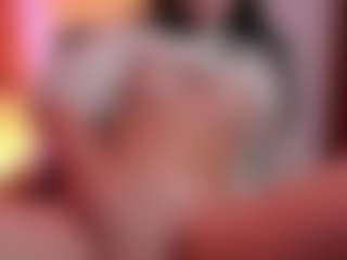 Petite Black Haired Girl's Live Sex Cam Show