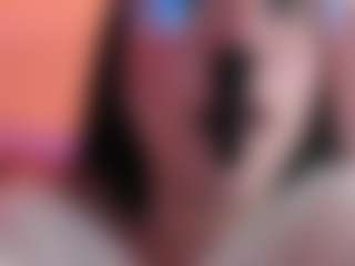 Petite Black Haired Girl's Live Sex Cam Show